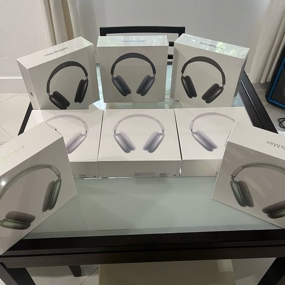 AirPods-Pro-Max-Palletsdff.jpg