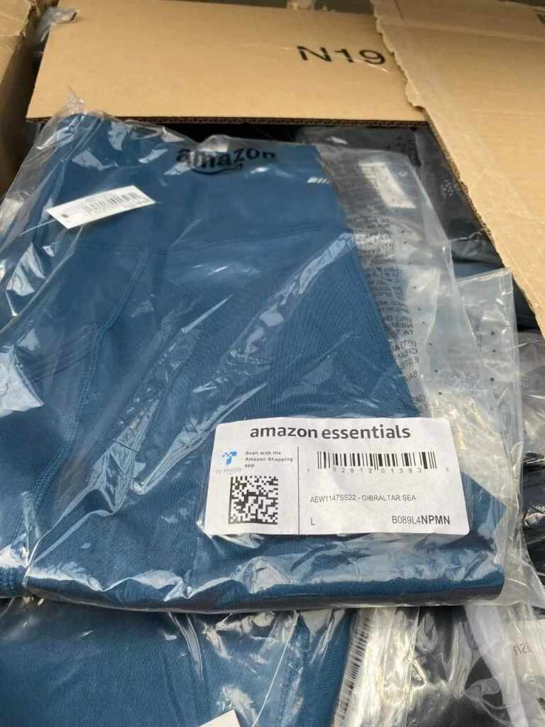 Amazon-Clothing-Return-Pallets1.webp