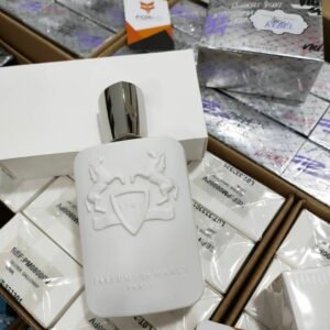 Authentic-Perfume-Pallets4.jpg