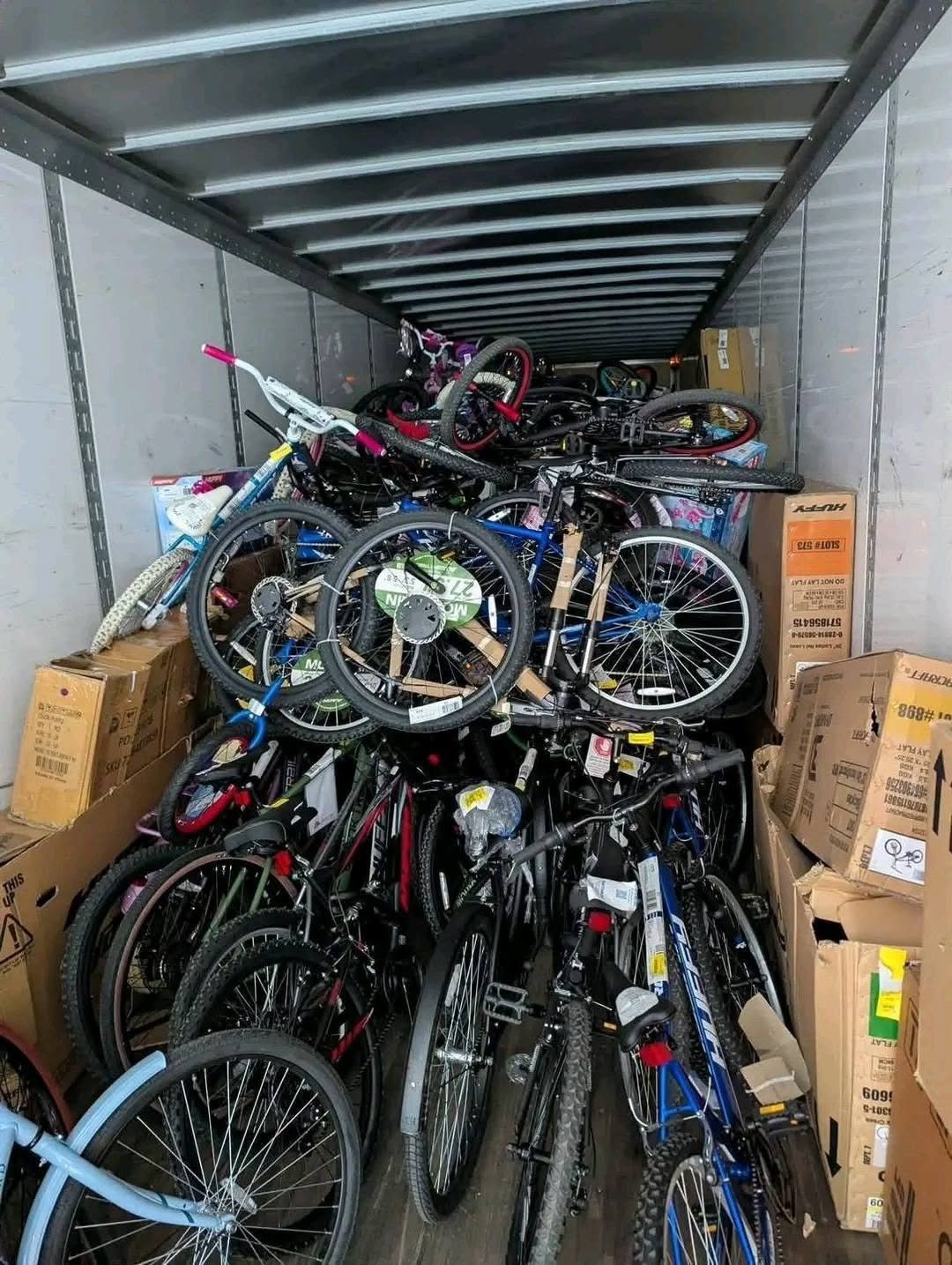 Bicycles-Liquidation-Palletsw.jpg