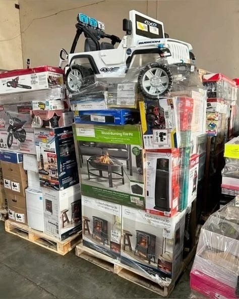 Bulk-Toy-Palletsukg.jpg