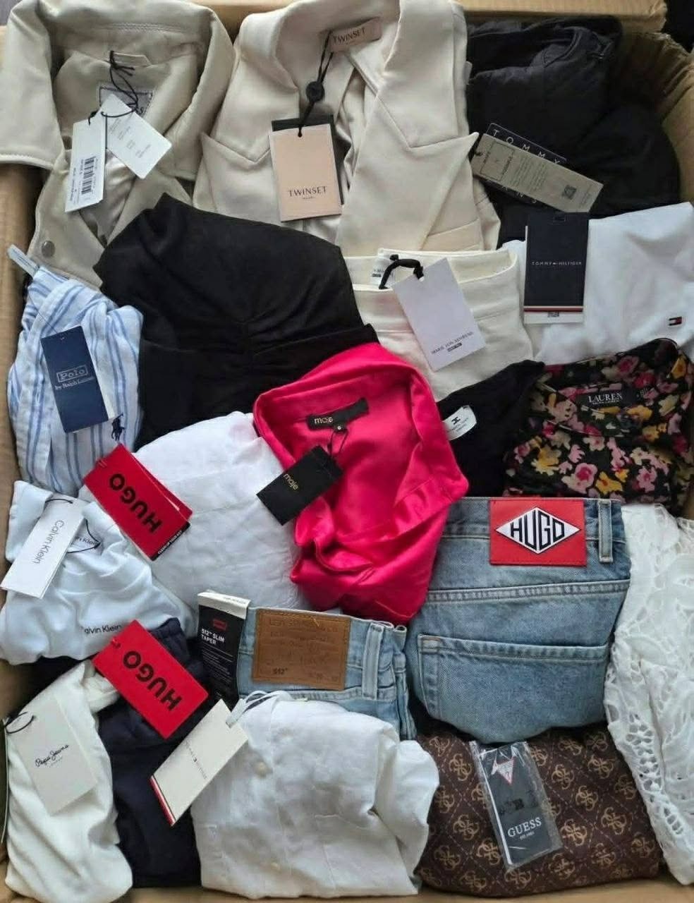 Clothing-Overstock-Wholesale-Palletsds.jpg