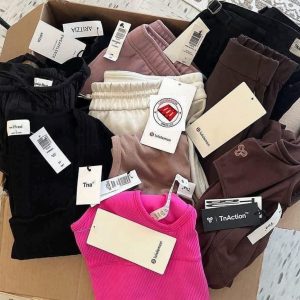 Lululemon Apparel Liquidation Pallet - Image 3