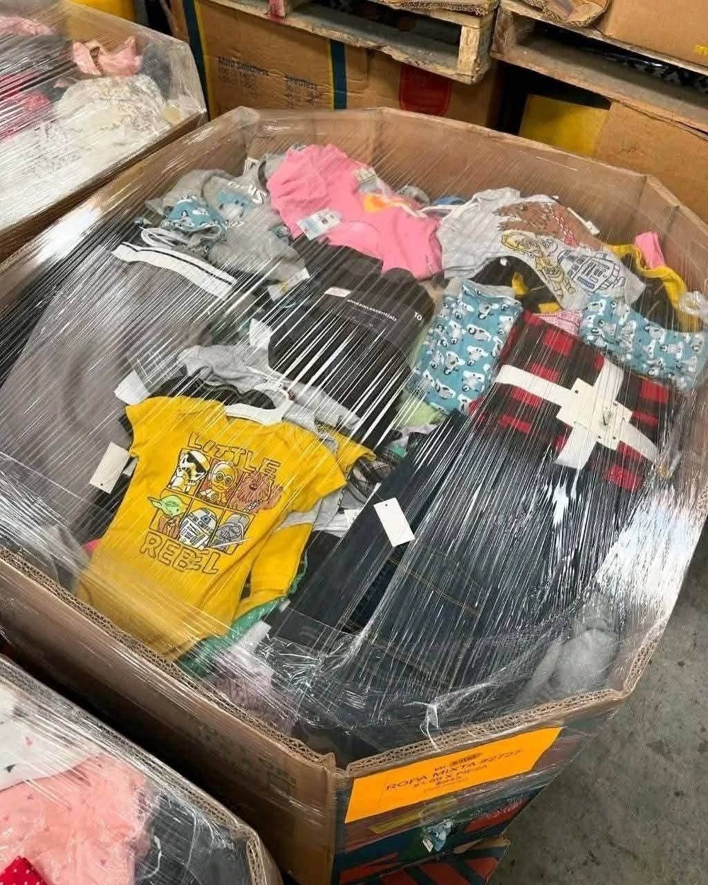 Kids-Clothes-Pallets2.jpg