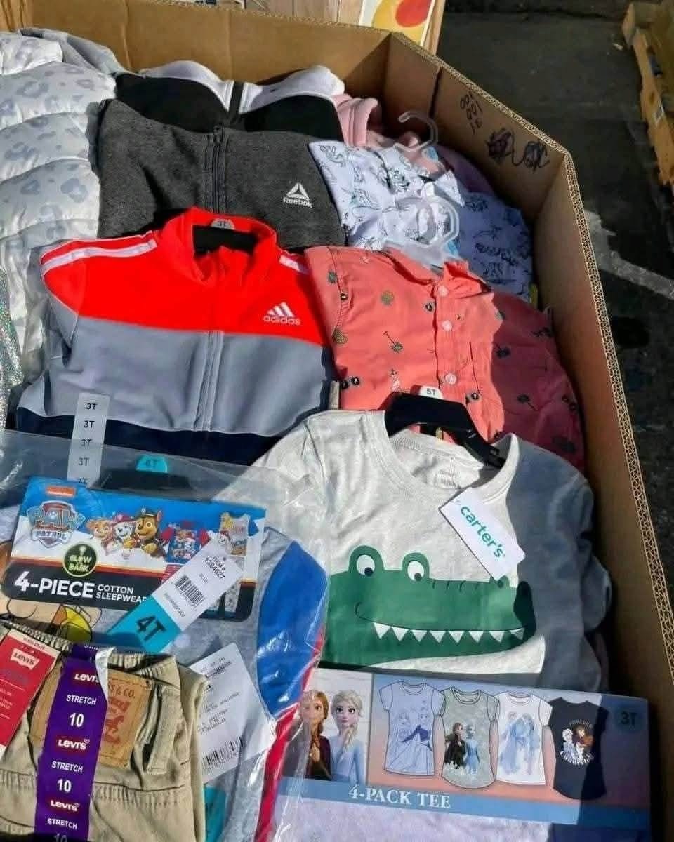 Kids-Clothes-Pallets5.jpg