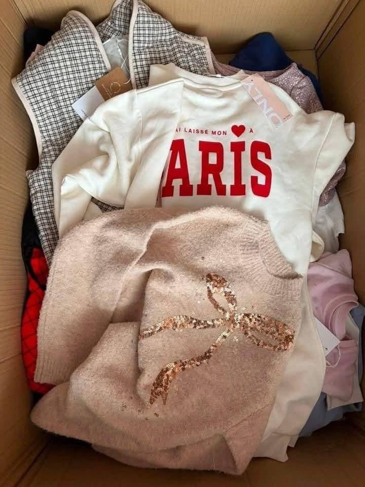 Kids-Clothes-Palletsew.jpg