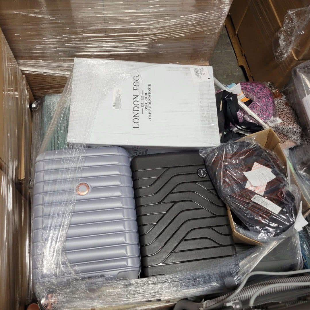 Luggage-Travel-Bags-PalletsW.jpg