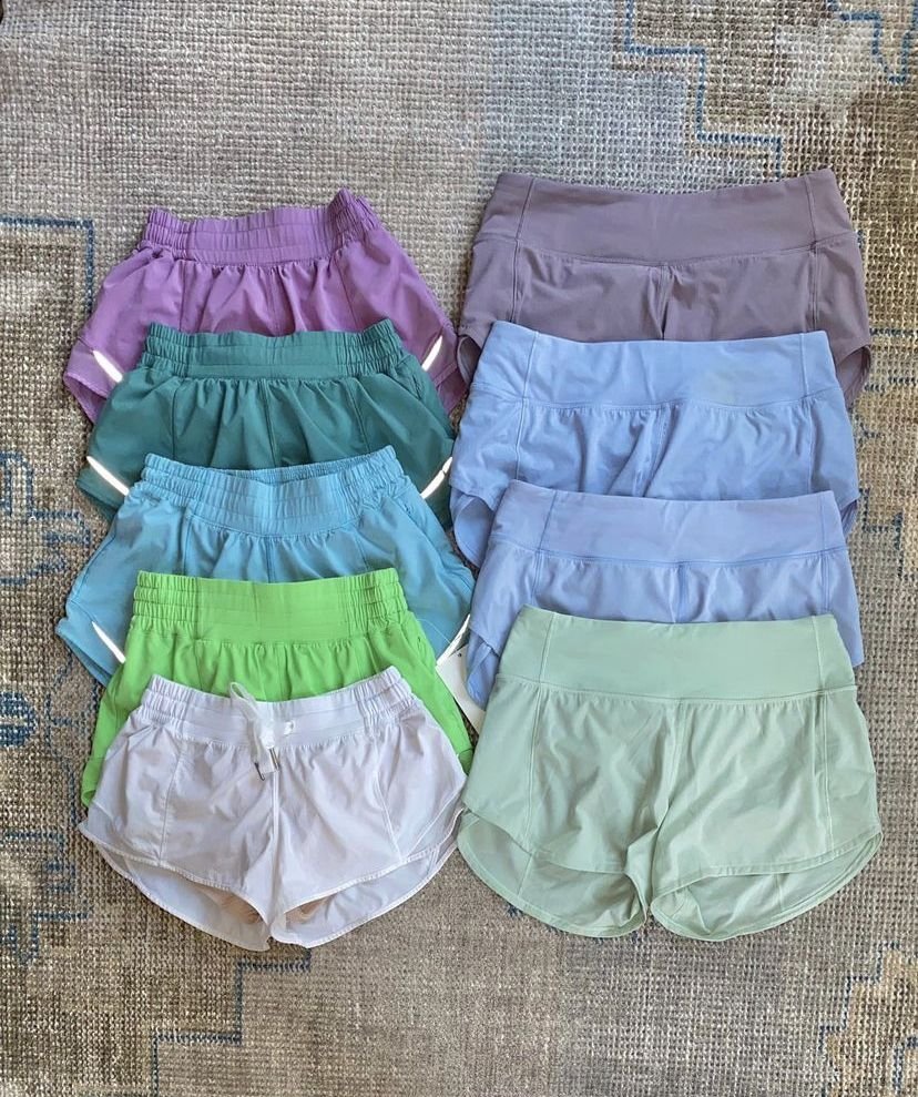Lululemon-Shorts-Clothing-Pallets-das.jpg