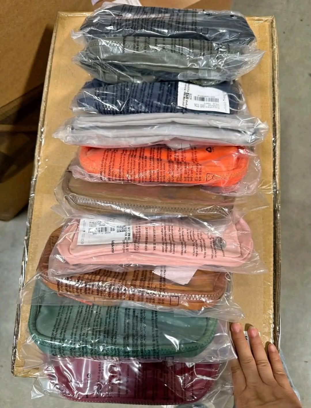 Lululemon-Waist-Bags-WholesaleB.jpg