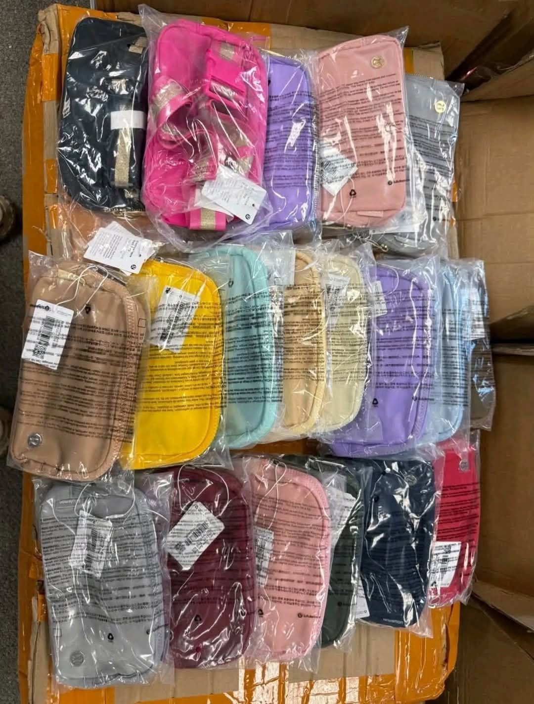 Lululemon-Waist-Bags-WholesaleSD.jpg