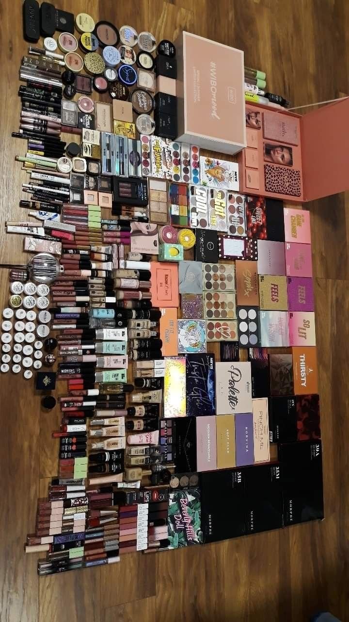 Makeup-and-Beauty-Pallets-1.jpg
