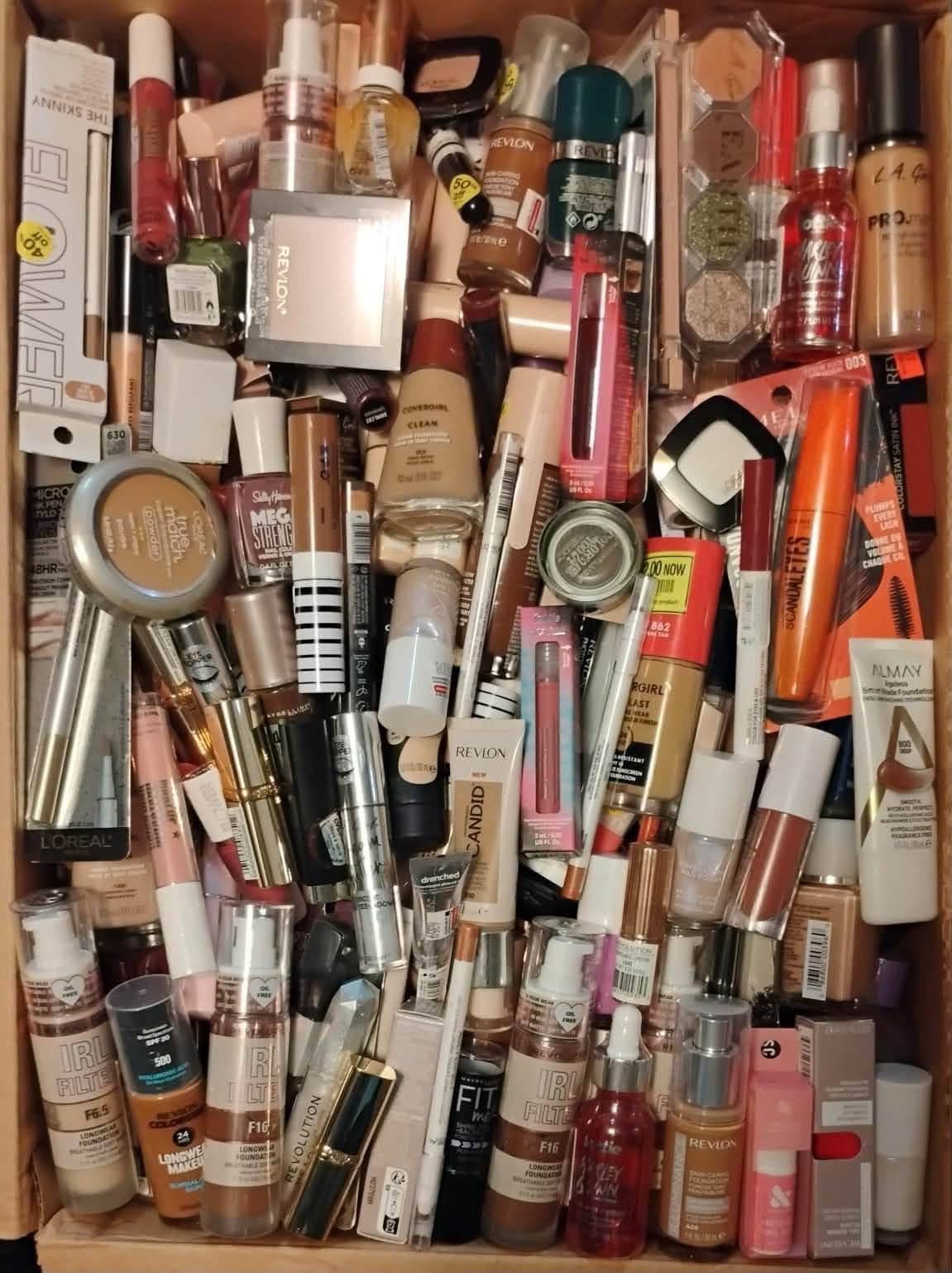 Makeup-and-Beauty-Palletseff.jpg