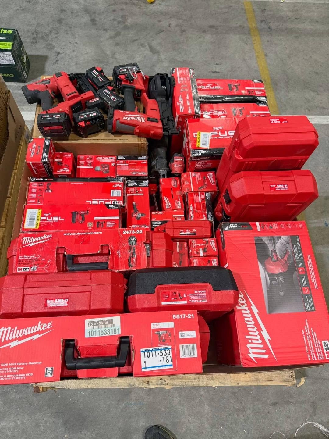Milwaukee-Tools-Pallets6.jpg