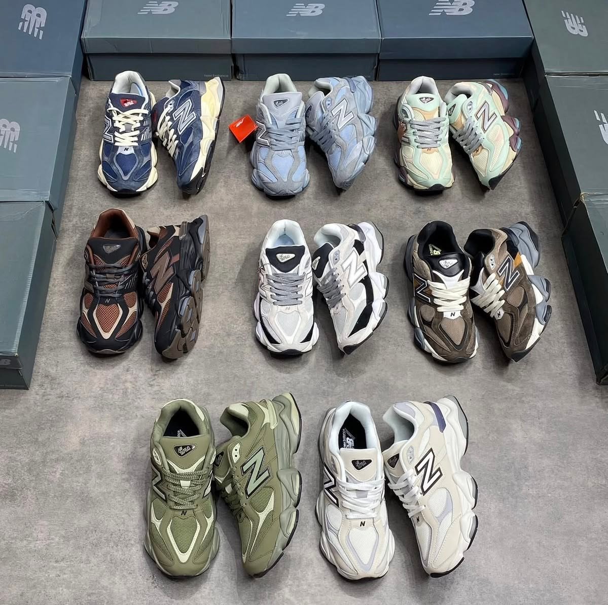 New-Balance-Shoes-Pallets5.jpg