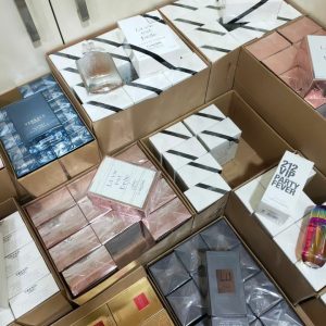 Perfume & Cologne Liquidation Pallet — Lot 1 - Image 2