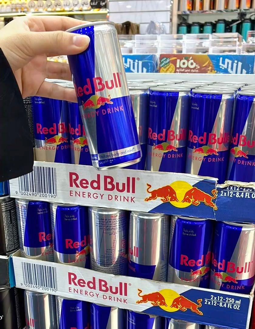 Red-Bull-Energy-Drink-Pallet3.jpeg