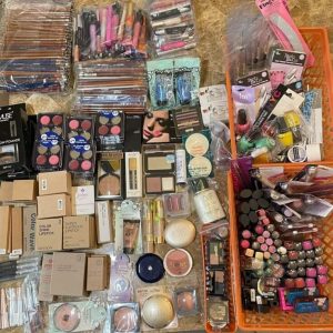 Sephora Beauty Liquidation Pallet - Image 3