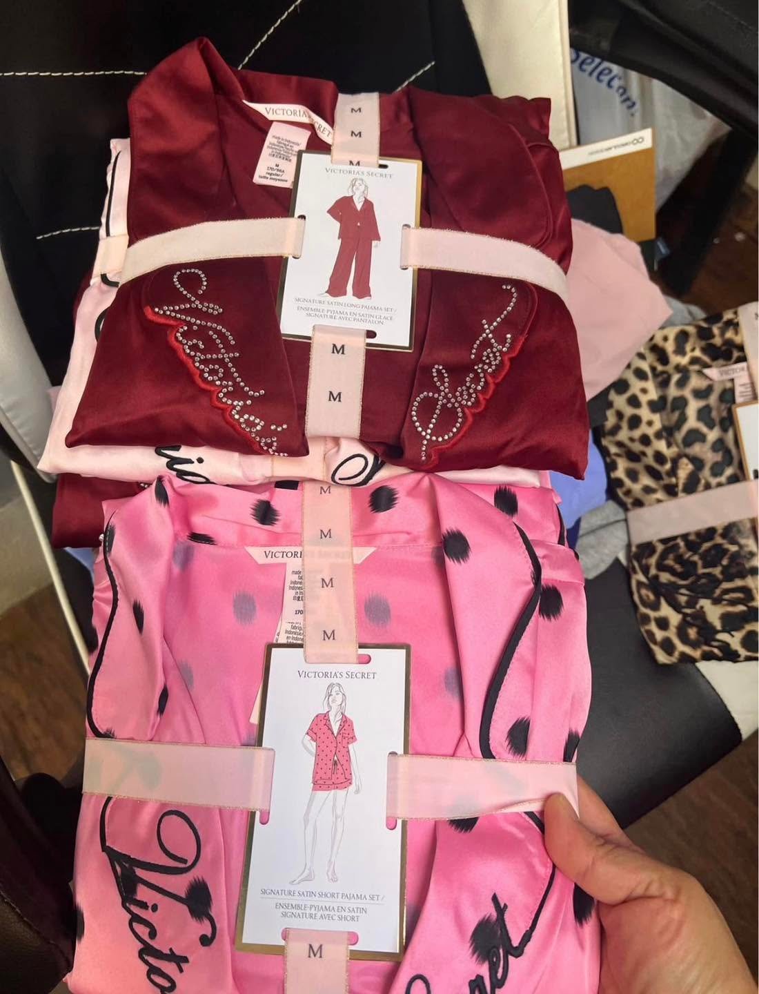 Victoria-Secret-Pyjamas-Pallets563.jpg