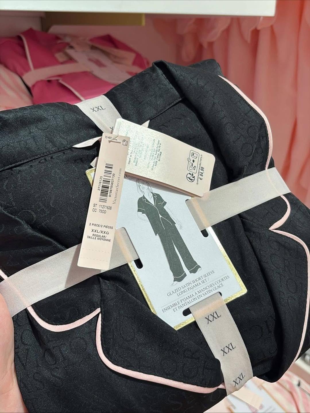 Victoria-Secret-Pyjamas-Pallets6.jpg