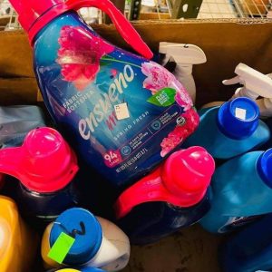 Health & Beauty Cleaning Liquidation Pallet - Image 3