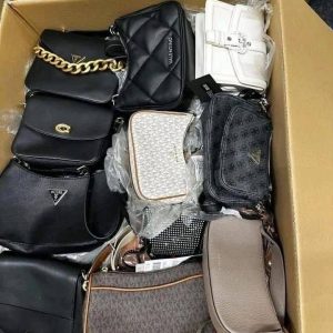 Women’s Handbag Liquidation Pallet - Image 2
