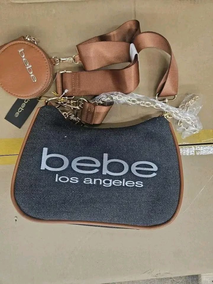 Wholesale-Bebe-Handbags-Pallets6.jpg
