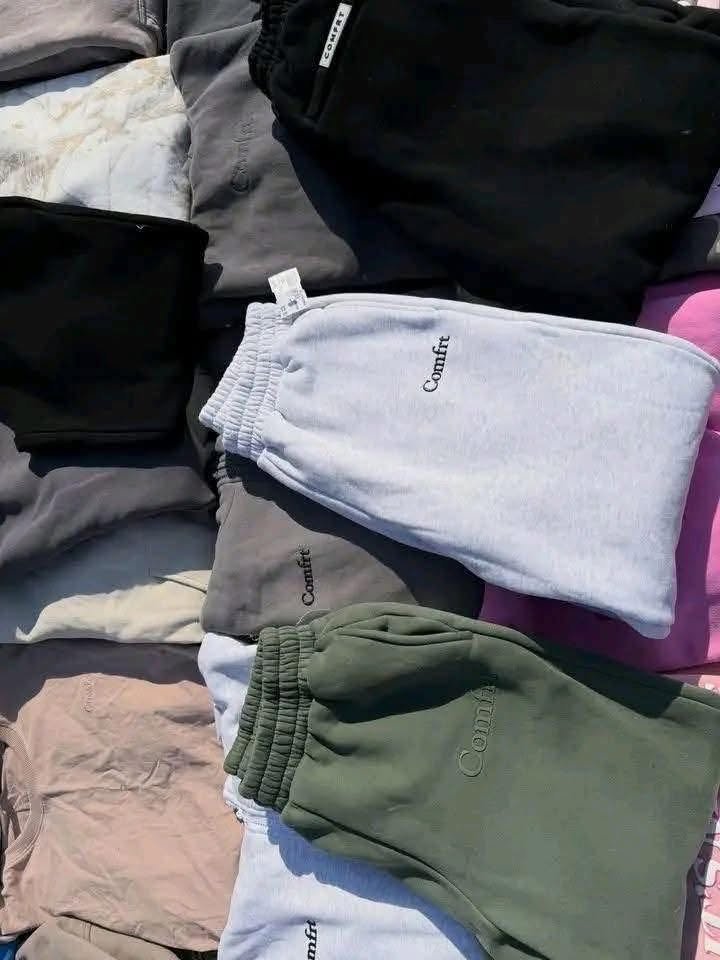 Wholesale-Comfrt-Clothing-Palletsbt.jpg
