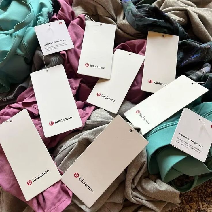 Wholesale-Lululemon-Clothes-Pallets-1.jpg