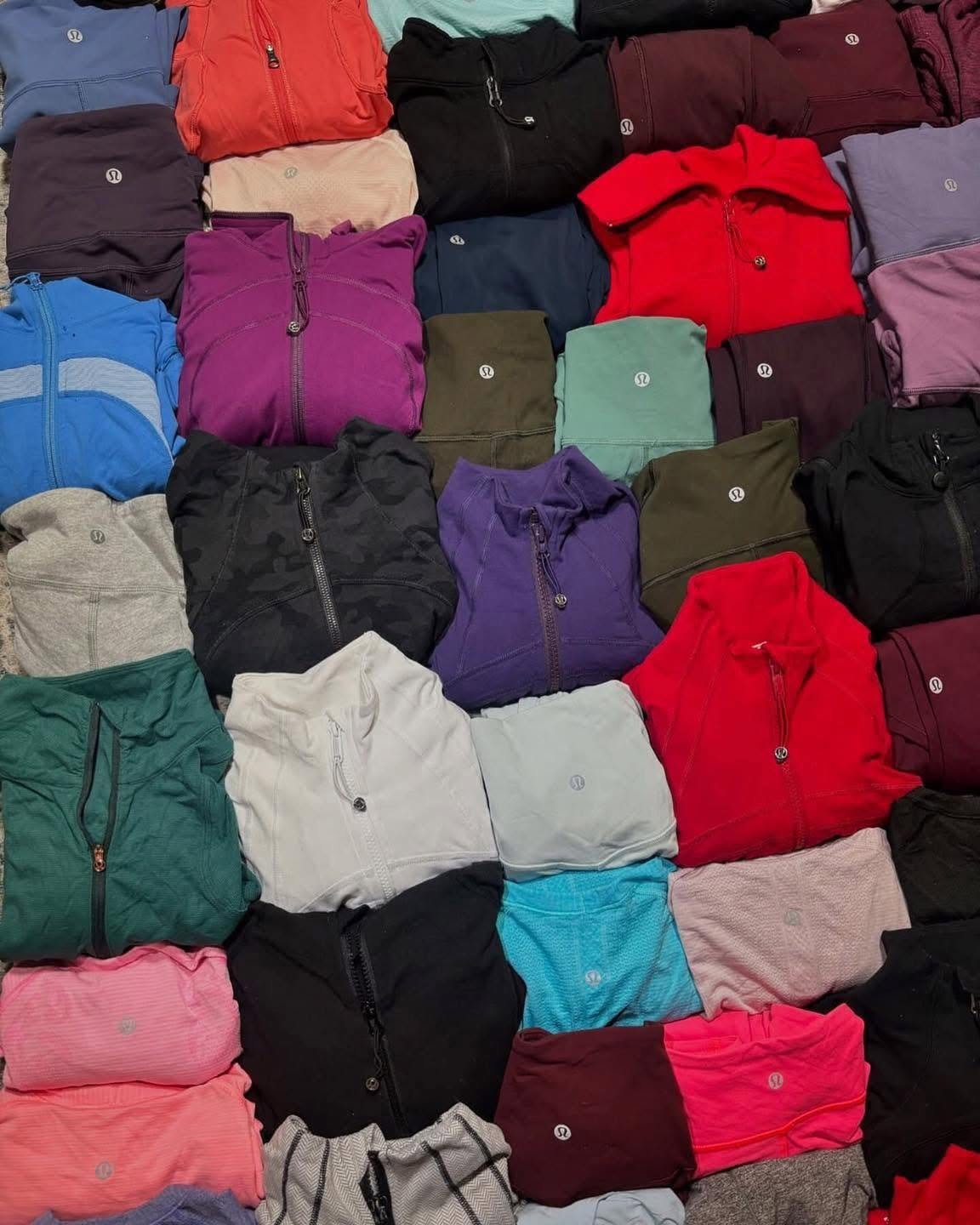 Wholesale-Lululemon-Clothes-Pallets1.jpg