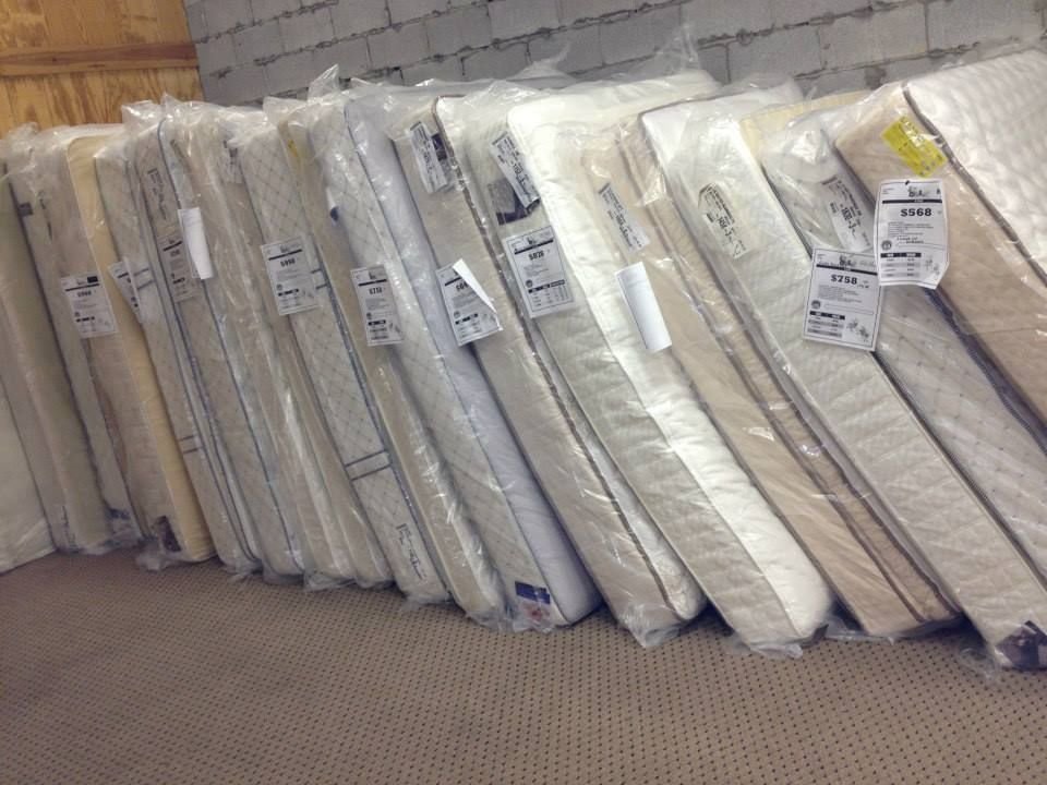 Wholesale-Mattress-Palletsef.jpg