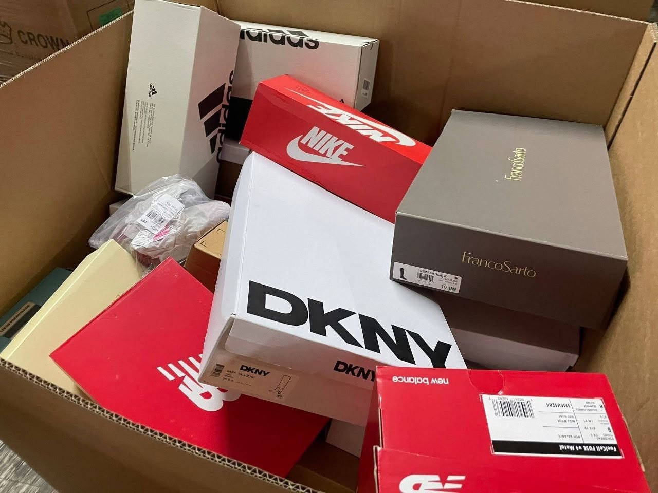 Wholesale-Mixed-Brand-shoes-palletsW.jpg