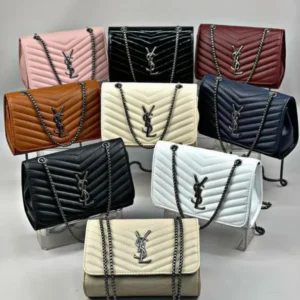 Wholesale-Women-Bags-Purse-Pallets3.webp