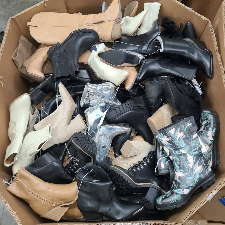 Womens-Boots-Overstock-Palletsr.jpg