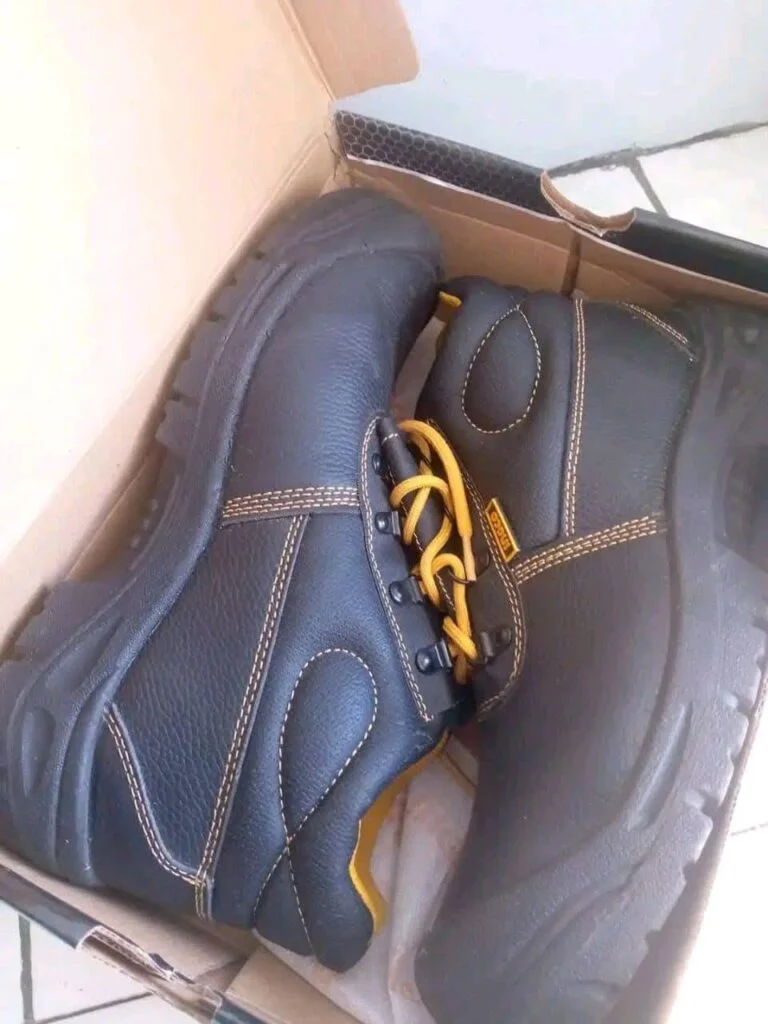 Work-Boots-Pallets2.webp