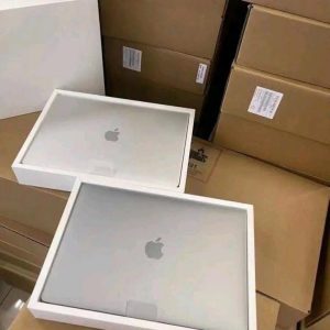 Wholesale MacBook Air & Pro Liquidation Pallet - Image 3