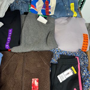 Brand Name Clothing – 250pcs Liquidation Pallet — Lot 11 - Image 8