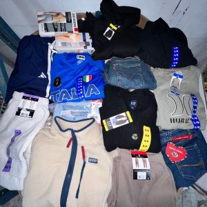 Brand Name Clothing – 300pcs Liquidation Pallet — Lot 6 - Image 4