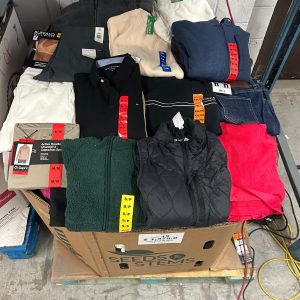 CW Clothing Liquidation Pallet — Lot 4 - Image 2