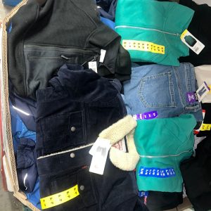 CW Clothing Liquidation Pallet — Lot 12 - Image 7