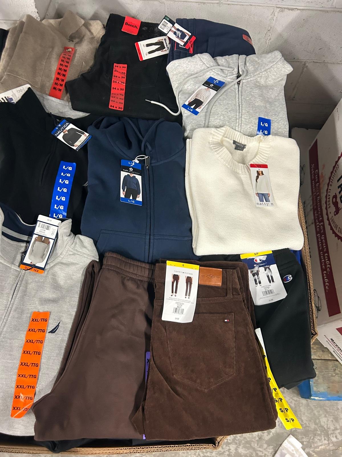costco-clothing-39-200pcs-liquidation-wholesale-pallet-costco-clothing-39-200pcs-liquidation-wholesale-pallet-lpd-1227092608.jpg CW Clothing Liquidation Pallet — Lot 8 - Image 4