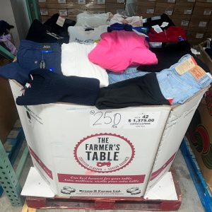CW Clothing Liquidation Pallet — Lot 14 - Image 4