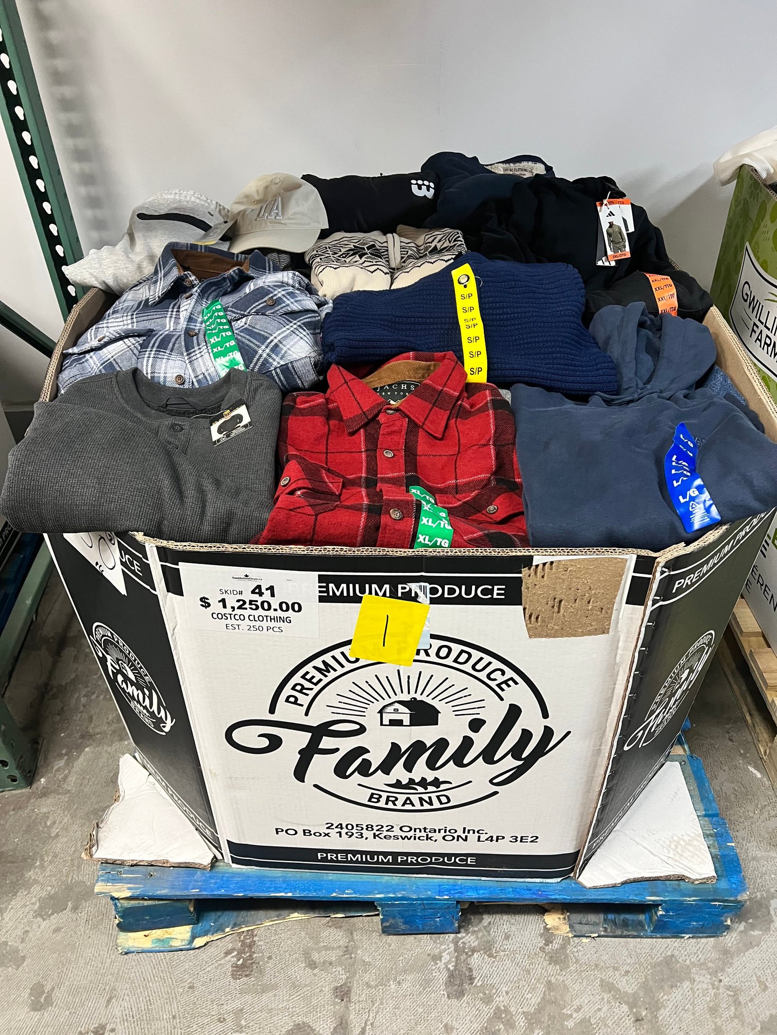 cw-clothing-41-250pcs-liquidation-wholesale-pallet-cw-clothing-41-250pcs-liquidation-wholesale-pallet-lpd-1232493371.jpg Brand Name Clothing – 250pcs Liquidation Pallet — Lot 19 - Image 3