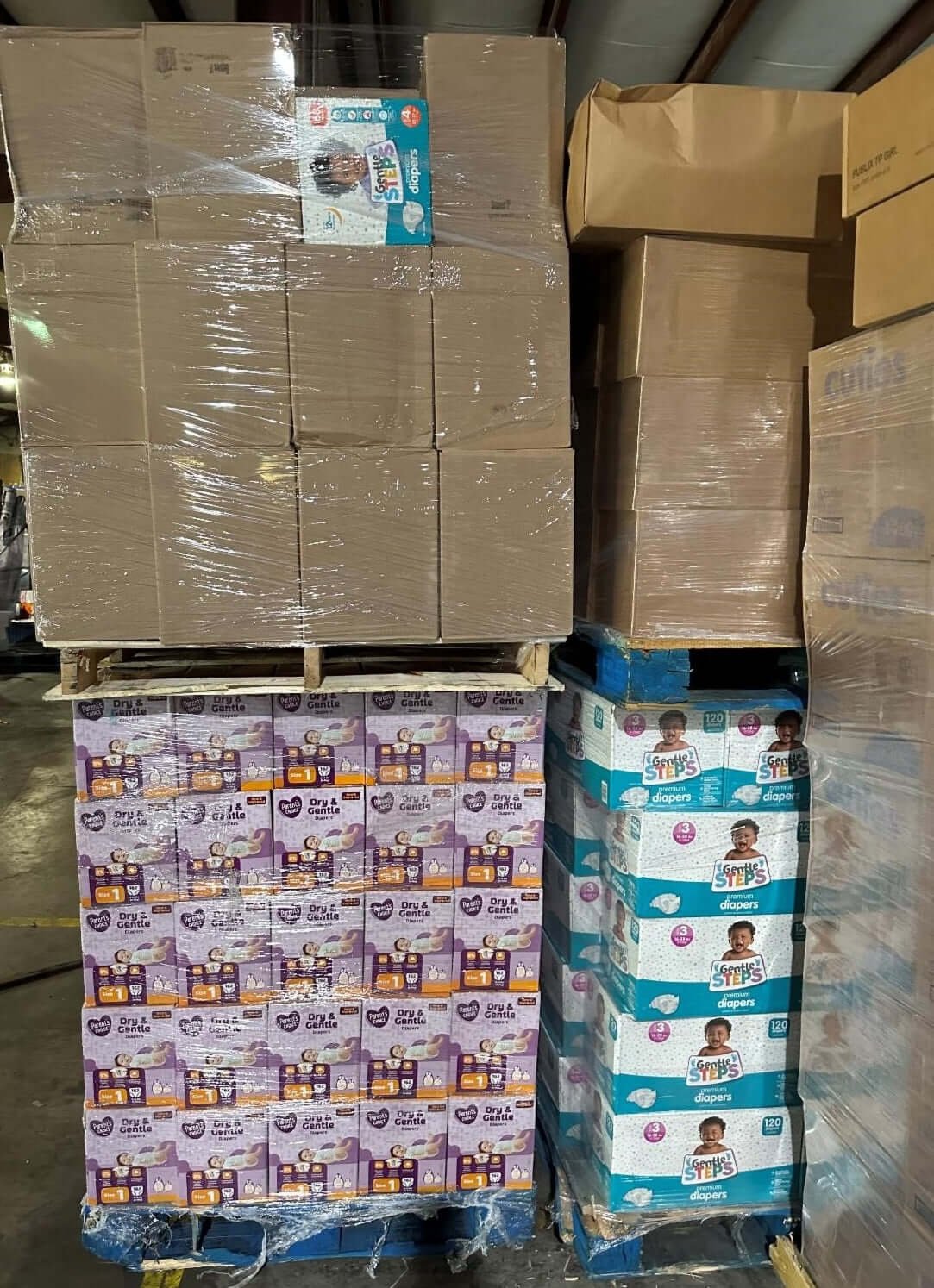 diapers-wholesale-truckload-pallets.jpg Baby Diapers Liquidation Truckload - Image 3