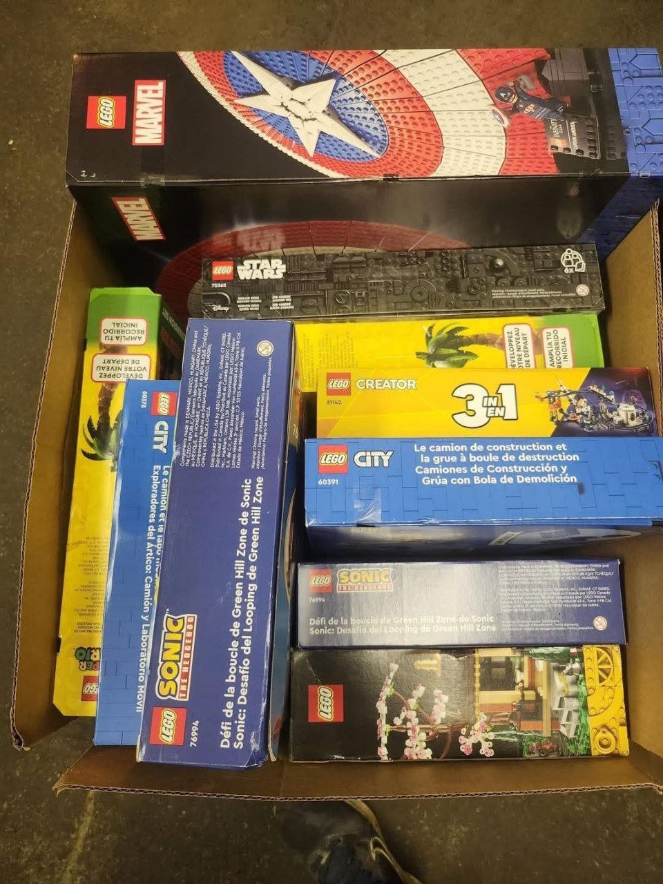 lego4.jpg Lego Toys — Premium Assorted Sets Liquidation Pallet - Image 4
