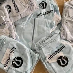 Wholesale Lululemon Clothing Liquidation Pallet - Image 2