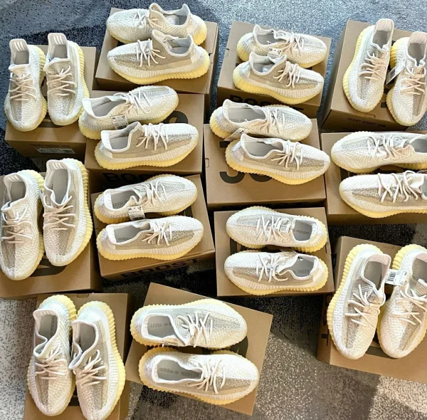 yeezy1-600×590-1.webp
